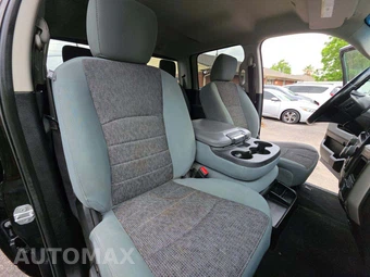 2019 Ram 1500 Classic SLT Crew Cab Short Bed – miniatura 15