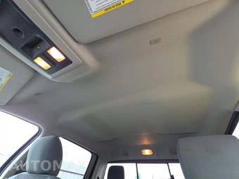 2019 Ram 1500 Classic SLT Crew Cab Short Bed – miniatura 8