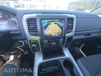 2019 Ram 1500 Classic SLT Crew Cab Short Bed - miniatura 10