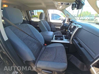 2019 Ram 1500 Classic SLT Crew Cab Short Bed - miniatura 18