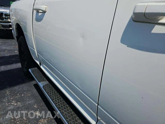 2019 Ram 1500 Classic SLT Crew Cab Short Bed - miniatura 27