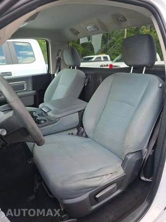 2019 Ram 1500 Classic SLT Regular Cab Medium Bed – miniatura 6