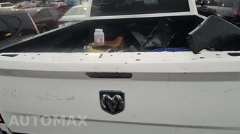 2019 Ram 1500 Classic Tradesman Crew Cab Medium Bed – miniatura 26
