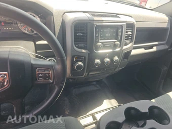 2019 Ram 1500 Classic Tradesman Crew Cab Short Bed - miniatura 11