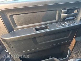 2019 Ram 1500 Classic Tradesman Crew Cab Short Bed - miniatura 9