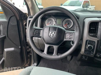 2019 Ram 1500 Classic Tradesman Crew Cab Short Bed - miniatura 16
