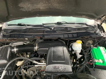 2019 Ram 1500 Classic Tradesman Crew Cab Short Bed - miniatura 19