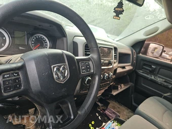 2019 Ram 1500 Classic Tradesman Crew Cab Short Bed - miniatura 11