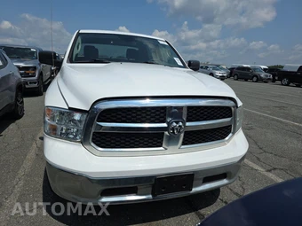 2019 Ram 1500 Classic Tradesman Crew Cab Short Bed - miniatura 2