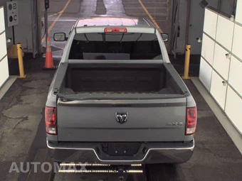 2019 Ram 1500 Classic Tradesman Crew Cab Short Bed - miniatura 5