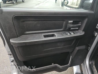 2019 Ram 1500 Classic Tradesman Crew Cab Short Bed - miniatura 9