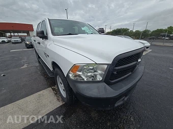 2019 Ram 1500 Classic Tradesman Crew Cab Short Bed - miniatura 3