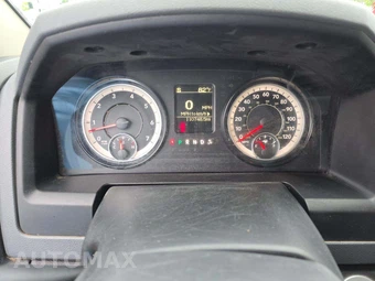 2019 Ram 1500 Classic Tradesman Crew Cab Short Bed - miniatura 9