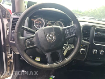 2019 Ram 1500 Classic Tradesman Crew Cab Short Bed - miniatura 10
