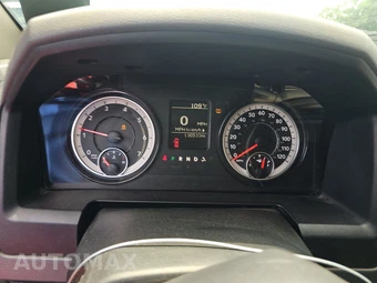 2019 Ram 1500 Classic Tradesman Crew Cab Short Bed - miniatura 12