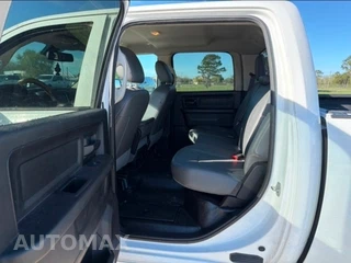 2019 Ram 1500 Classic Tradesman Crew Cab Short Bed - miniatura 10