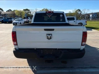 2019 Ram 1500 Classic Tradesman Crew Cab Short Bed - miniatura 6