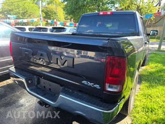 2019 Ram 1500 Classic Tradesman Crew Cab Short Bed - miniatura 3