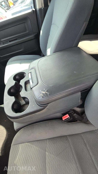 2019 Ram 1500 Classic Tradesman Extended Cab Medium Bed – miniatura 30