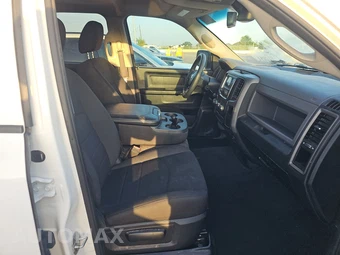 2019 Ram 1500 Classic Tradesman Extended Cab Medium Bed – miniatura 8