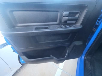 2019 Ram 1500 Classic Tradesman Extended Cab Medium Bed – miniatura 9