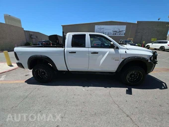 2019 Ram 1500 Classic Tradesman Extended Cab Medium Bed - miniatura 4