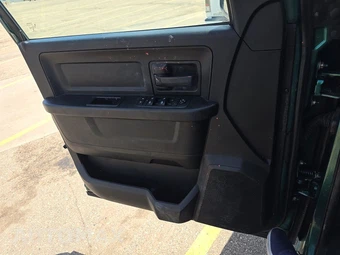 2019 Ram 1500 Classic Tradesman Extended Cab Medium Bed - miniatura 9