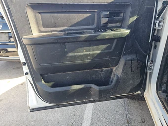 2019 Ram 1500 Classic Tradesman Extended Cab Medium Bed – miniatura 9