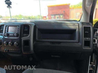 2019 Ram 1500 Classic Tradesman Extended Cab Medium Bed – miniatura 19