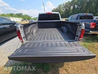 2019 Ram 1500 Classic Tradesman Extended Cab Medium Bed – miniatura 14