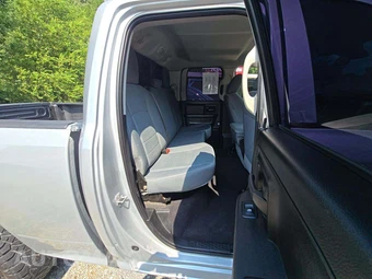 2019 Ram 1500 Classic Tradesman Extended Cab Medium Bed – miniatura 16