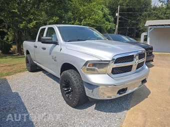 2019 Ram 1500 Classic Tradesman Extended Cab Medium Bed – miniatura 4