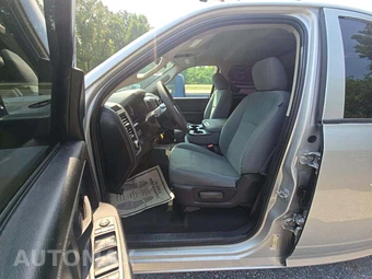 2019 Ram 1500 Classic Tradesman Extended Cab Medium Bed – miniatura 6