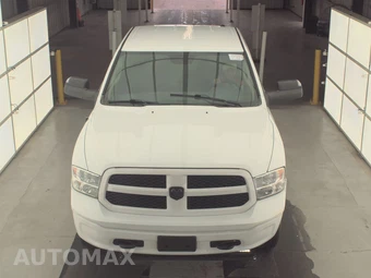 2019 Ram 1500 Classic Tradesman Extended Cab Medium Bed – miniatura 2