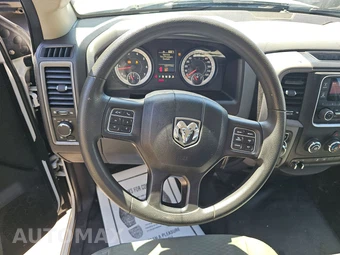 2019 Ram 1500 Classic Tradesman Regular Cab Long Bed – miniatura 10