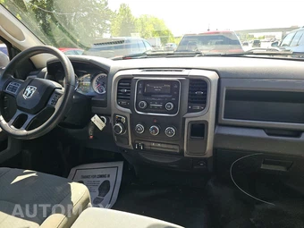 2019 Ram 1500 Classic Tradesman Regular Cab Long Bed – miniatura 11