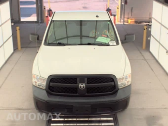 2019 Ram 1500 Classic Tradesman Regular Cab Long Bed - miniatura 2