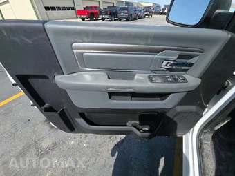 2019 Ram 1500 Classic Tradesman Regular Cab Long Bed – miniatura 9