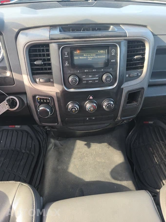 2019 Ram 1500 Classic Tradesman Regular Cab Long Bed - miniatura 11