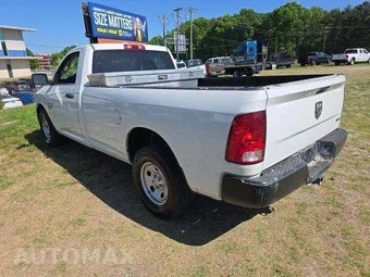 2019 Ram 1500 Classic Tradesman Regular Cab Long Bed – miniatura 2