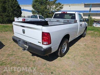 2019 Ram 1500 Classic Tradesman Regular Cab Long Bed – miniatura 3