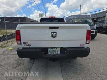 2019 Ram 1500 Classic Tradesman Regular Cab Long Bed – miniatura 3