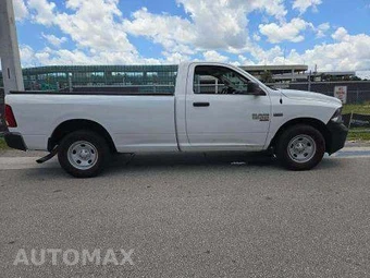 2019 Ram 1500 Classic Tradesman Regular Cab Long Bed – miniatura 4