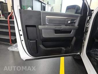 2019 Ram 1500 Classic Tradesman Regular Cab Long Bed - miniatura 9