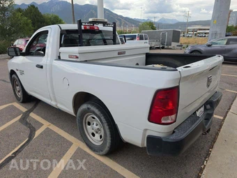 2019 Ram 1500 Classic Tradesman Regular Cab Medium Bed - miniatura 2