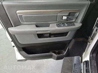 2019 Ram 1500 Classic Warlock Crew Cab Short Bed - miniatura 9