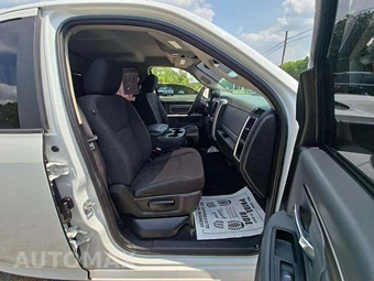2019 Ram 1500 Classic Warlock Extended Cab Medium Bed - miniatura 15