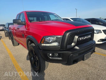 2019 Ram 1500 Classic Warlock Extended Cab Medium Bed - miniatura 3
