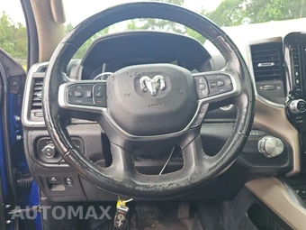 2019 Ram 1500 Laramie Crew Cab Medium Bed - miniatura 10