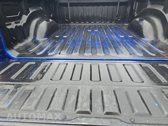 2019 Ram 1500 Laramie Crew Cab Medium Bed - miniatura 16